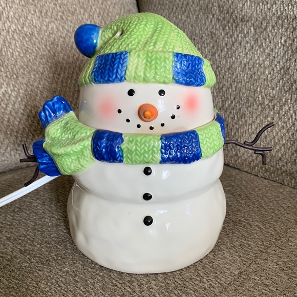 Scentsy burner - Picture 1 of 6